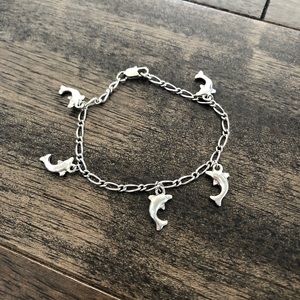 💝2/$15 free shipping Dolphin silver bracelet